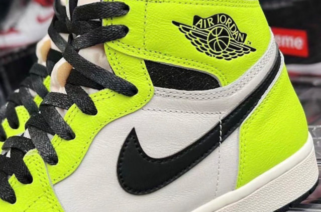夏日耀眼的荧光黄 全新 Air Jordan 1 High 实物图曝光！