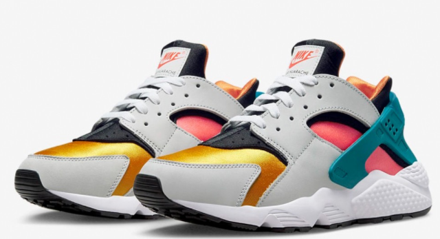 这配色大有来头！特别版 Air Huarache “Run NYC” 官图释出！